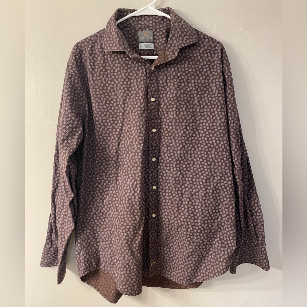 Thomas Dean XL Brown Button Down Dress Shirt